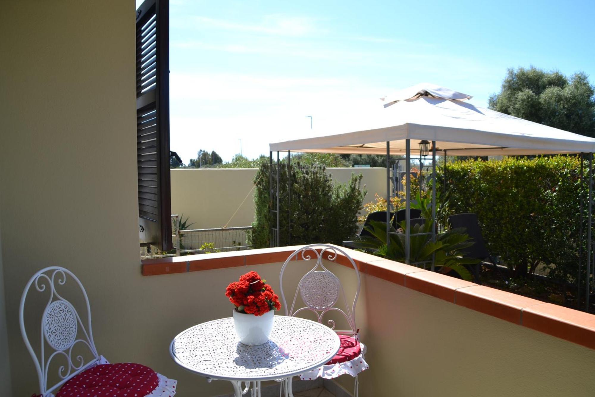 Casa Delle Conchiglie Apartment Pula Exterior photo